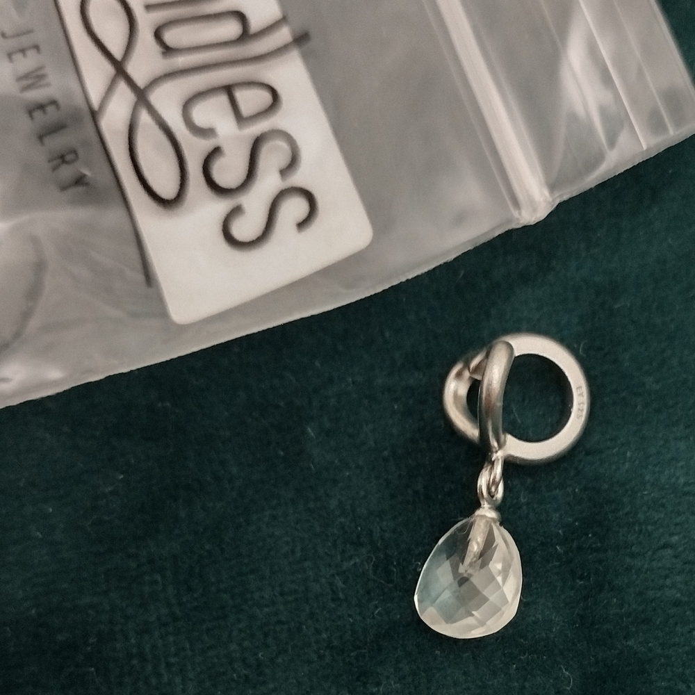 Endless JLo Silver Charm Clear Heart Grip Drop